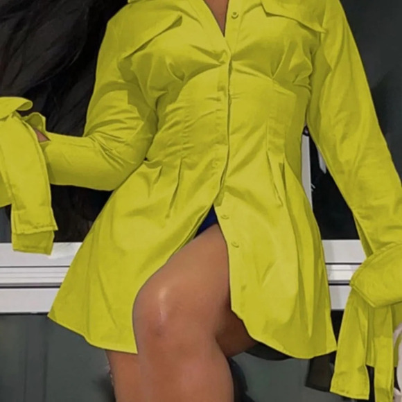 Women' Colorful ShirtDress - Picture 2 of 6